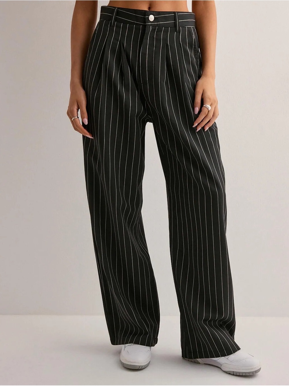 Carhartt WIP Womens Hendry Pants Striped Black